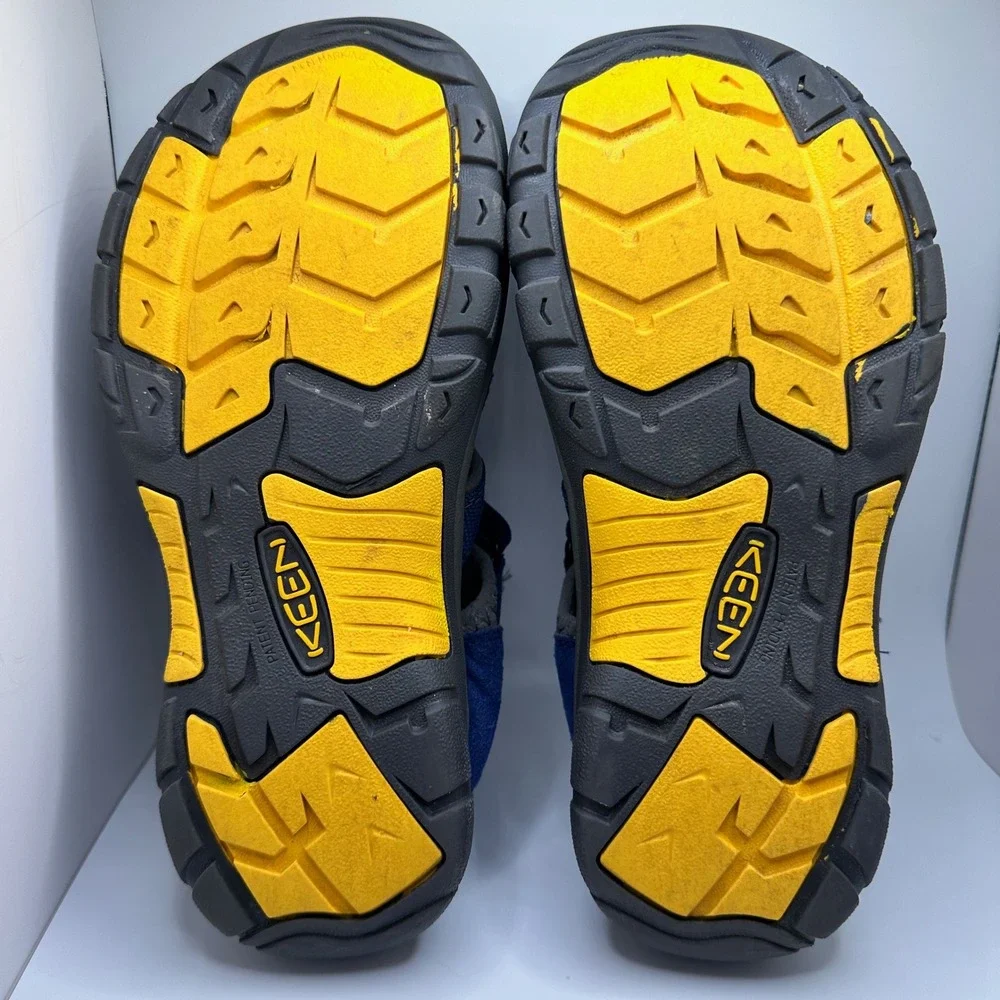 Keen Newport H2 size 6 Blue Yellow Waterproof Hiking Sport Sandals 1009962